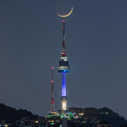 THÁP NAMSAN - BIỂU TƯỢNG CỦA THỦ ĐÔ SEOUL